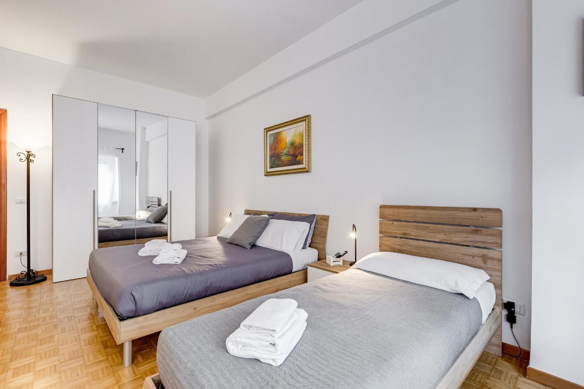 Trastevere Homestay ローマ エクステリア 写真